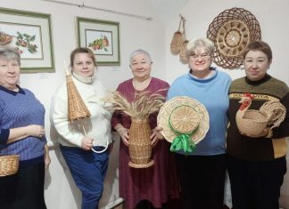 В Сапожке работает выставка декоративно-прикладного творчества «Золотые руки Мещеры»