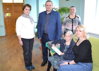 В Сапожке поздравили с 95-летием труженицу тыла Евдокию Романову